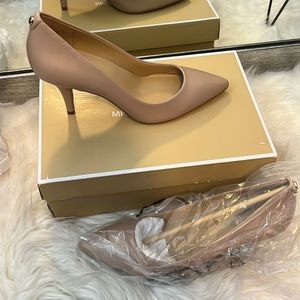 Michael Kors Point Toe Heel